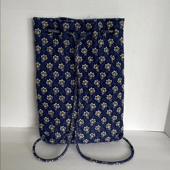 Vera Bradley retired Maison Floral navy blue/yellow Drawstring Backpack - Picture 2 of 11